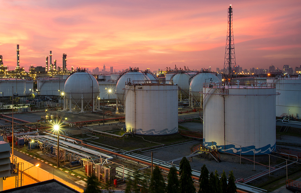 Petrochemicals-Feature_banner_600x400