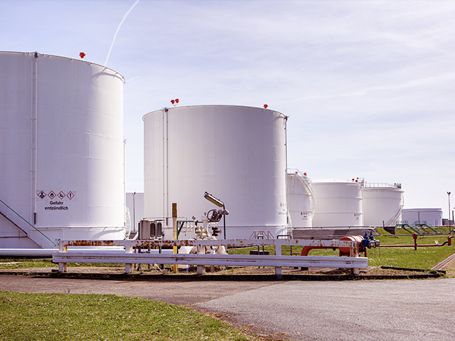 Planeje e programe a refinaria